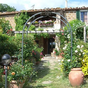 Apartment Le Querciolaie Monte Cavallo - Upper