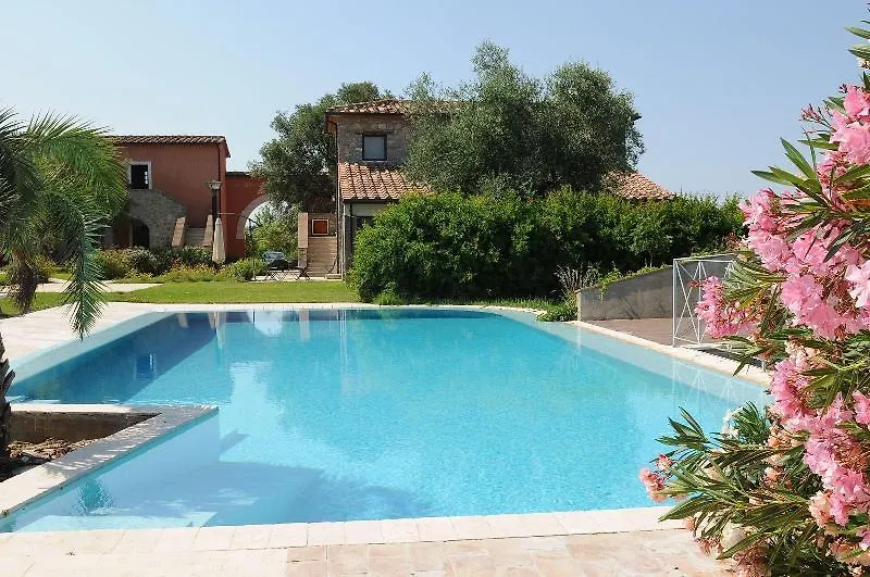 Agriturismo Le Ginestre Saturnia Hotel