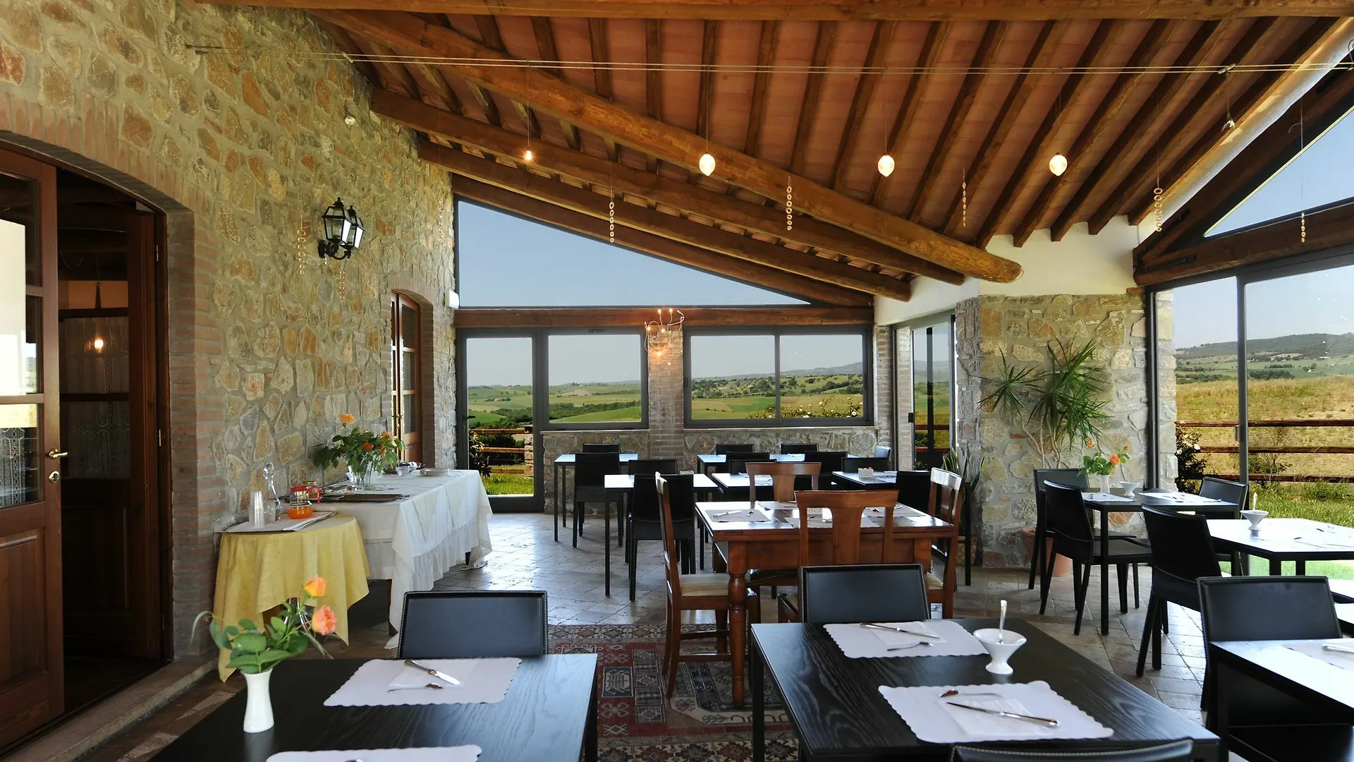 Agriturismo Le Ginestre contacts